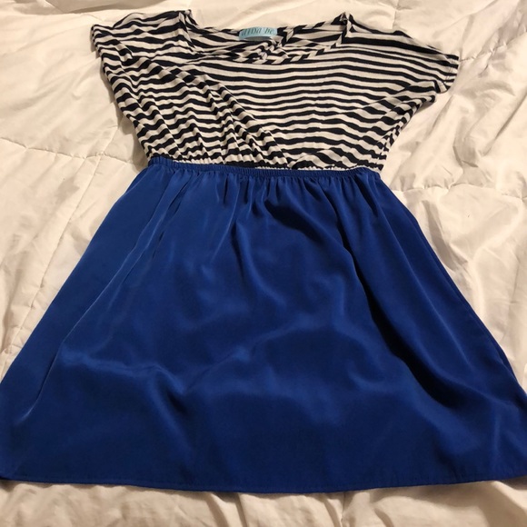 Super Cute Dress - Picture 1 of 5